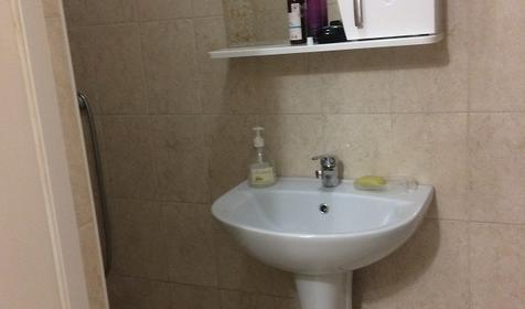 Двухместный номер с общей кухней без балкона (1 этаж). Гостевой дом "Пионер"