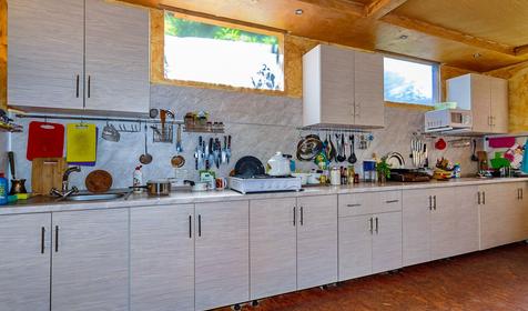 Гостевой двор Усадьба, Сочи, Лоо