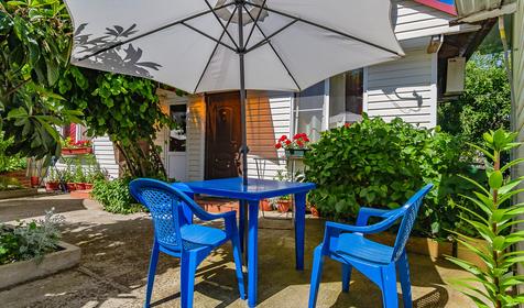 Трехместный комфорт. Гостевой двор Усадьба, Сочи, Лоо