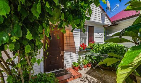 Трехместный комфорт. Гостевой двор Усадьба, Сочи, Лоо