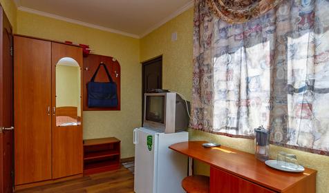 Четырехместный однокомнатный комфорт. Гостевой двор Усадьба, Сочи, Лоо