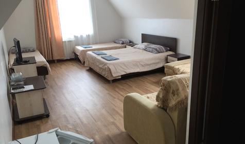 Четырехместный