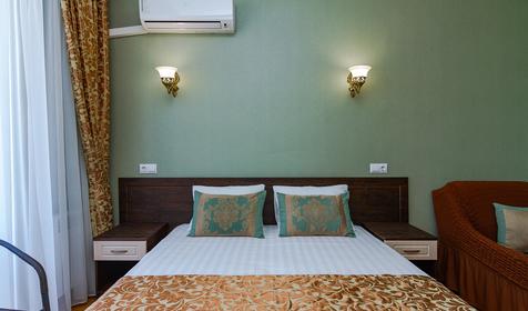 Стандарт с балконом. Отель Георгий, Анапа, Витязево