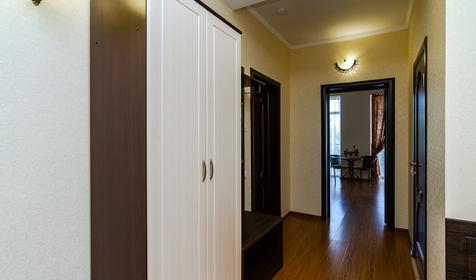 Двухкомнатный люкс с одним балконом. Отель Георгий, Анапа, Витязево