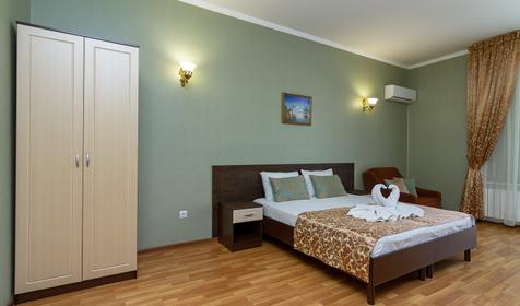 Двухкомнатный люкс с двумя балконами. Отель Георгий, Анапа, Витязево