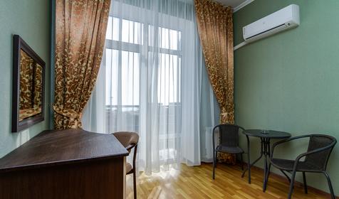 Двухкомнатный люкс с двумя балконами. Отель Георгий, Анапа, Витязево