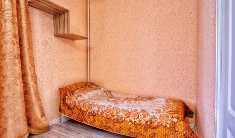 Трехместный с удобствами с балконом