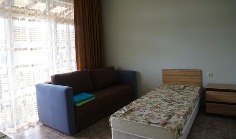 Трехместный