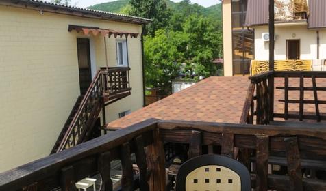 Четырехместный