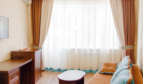 2-комнатный Улучшенный двухместный. Главный корпус, пансионат Морское рифы, Анапа