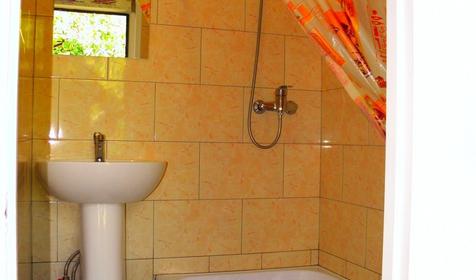 Коттедж четырехместный с отдельным входом