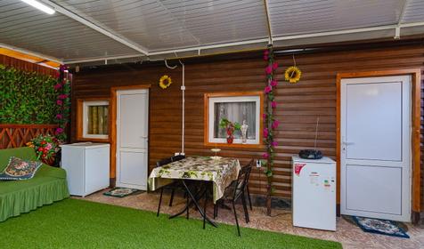 Четырехместный номер. Гостевой дом На Ульяновской 80, Геленджик