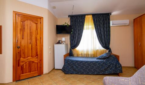 Комфорт трехместный. Гостевой дом Феникс, Анапа, Витязево