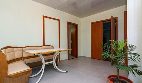 Апартаменты трехкомнатные с кухней. Гостевой дом Астра, г. Анапа, п. Витязево