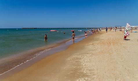 Витязево, июнь 2018 года