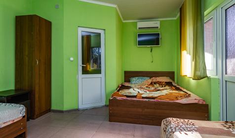 Четырехместный стандарт. Гостевой дом Алиев-2, Геленджик, Архипо-Осиповка