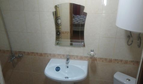 Двухместный в деревянном доме