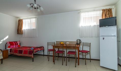 Двухкомнатный стандарт. Гостевой дом Азимут, Джубга