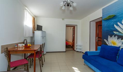 Двухкомнатный стандарт. Гостевой дом Азимут, Джубга