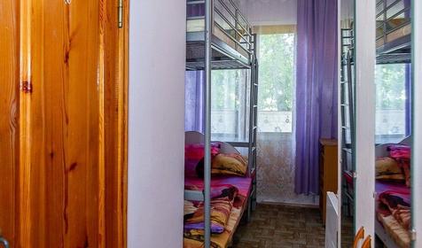 Номера на первом и втором этажах. Гостевой дом Аист, Туапсе, Джубга