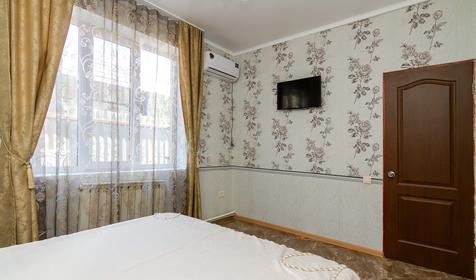 Двухкомнатный с кухней. Гостевой дом Алина, Джубга