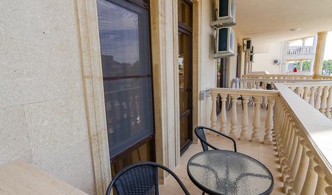 Апартаменты двухкомнатные. Гостиница Империя, Анапа, Витязево