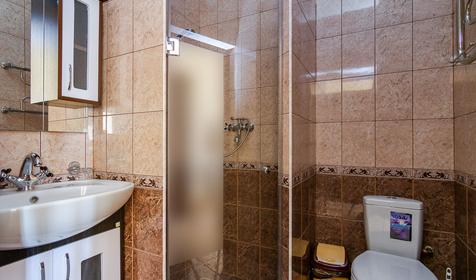 Полулюкс трехместный с балконом. Гостиница Империя, Анапа, Витязево