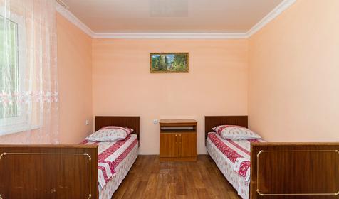 Четырехместный двухкомнатный. Гостевой дом Солнечный, Туапсе, Джубга