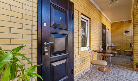 Большой двухместный номер. Гостевой дом Парус, Джубга