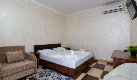 Большой двухместный номер. Гостевой дом Парус, Джубга