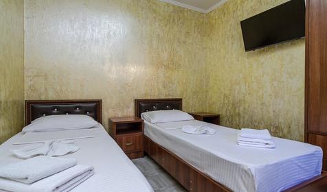 Бюджетный двухместный с 2 отдельными кроватями. Гостевой дом Парус, Туапсе, Джубга