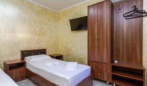 Бюджетный двухместный с 2 отдельными кроватями. Гостевой дом Парус, Туапсе, Джубга