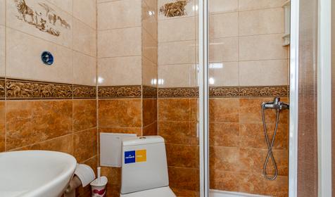 Четырехместный с балконом. Гостевой дом Парижанка, Туапсе, Джубга