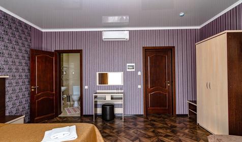 Стандарт трехместный. Отель Верона, пос. Архипо-Осиповка