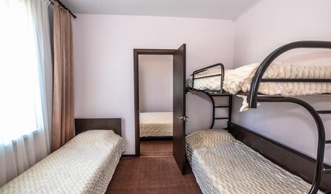 Двухкомнатный люкс с кухней 5-местный