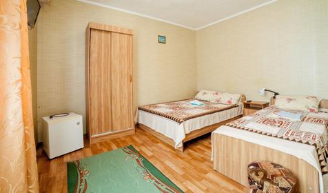 Трехместный комфорт. Гостевой дом Сезон, Туапсинский район, с. Ольгинка