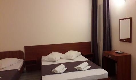 Трехместный стандарт без балкона в четырехэтажном корпусе