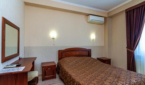 Двухместный стандарт с видом на море. Гостевой дом Юг, Туапсинский район, п. Небуг