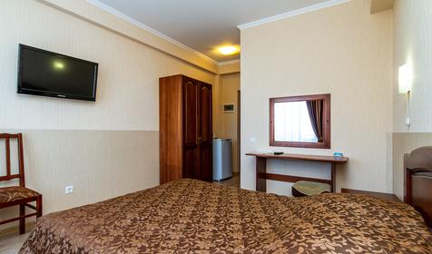 Двухместный стандарт с видом на море. Гостевой дом Юг, Туапсинский район, п. Небуг