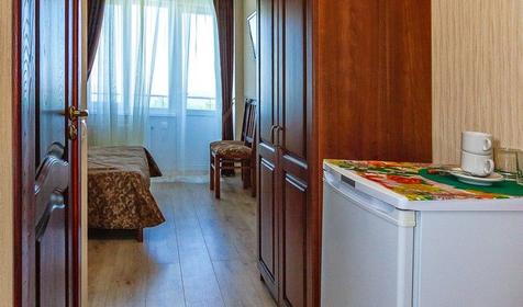 Двухместный стандарт с видом на море. Гостевой дом Юг, Туапсинский район, п. Небуг