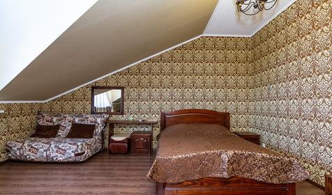 Пятиместный полулюкс. Гостевой дом Юг, Туапсинский район, п. Небуг