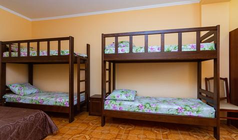 Шестиместный стандарт. Гостевой дом Юг, Туапсинский район, п. Небуг