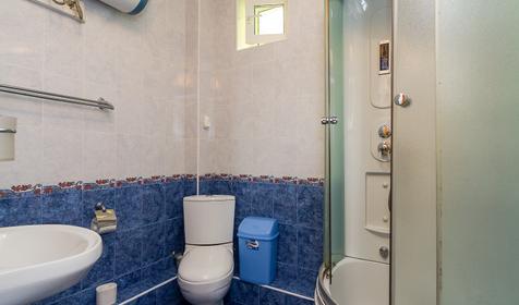 Двухкомнатный повышенной комфортности. Гостевой дом Акварель, г. Сочи, Лазаревский район, п. Головинка