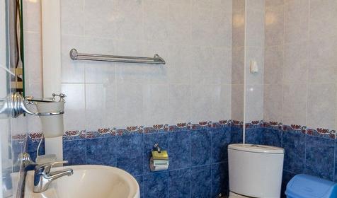 Двухкомнатный повышенной комфортности. Гостевой дом Акварель, г. Сочи, Лазаревский район, п. Головинка