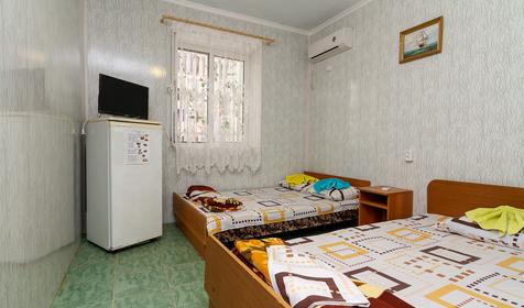 Четырехместный стандарт. Частная гостиница Жемчужина, Туапсинский район, п. Лермонтово