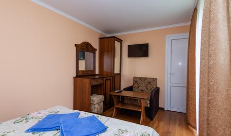 Двухместный с отдельным входом. Гостиница Мираж-Престиж, п. Лермонтово