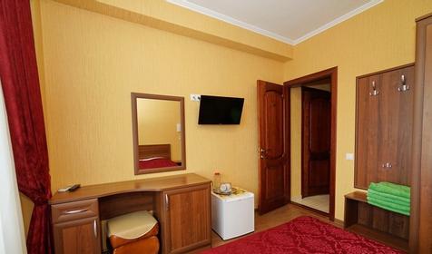 Двухкомнатный люкс с балконом и видом на море