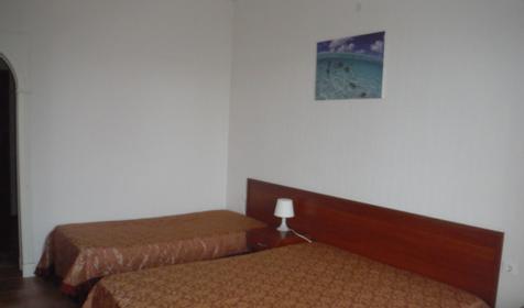 Трехместный полулюкс