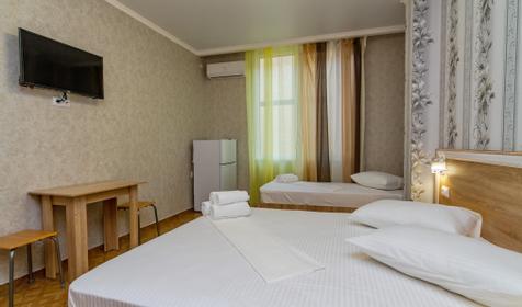 Трехместный стандарт. Гостевой дом Вояж, Туапсе, Новомихайловский