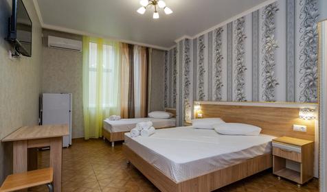 Трехместный стандарт. Гостевой дом Вояж, Туапсе, Новомихайловский